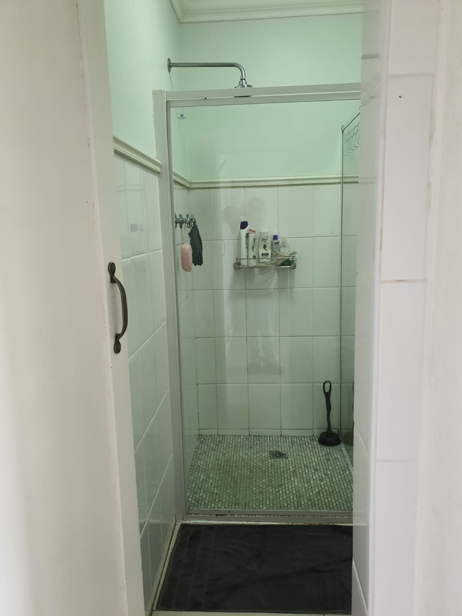 5 Bedroom Property for Sale in Gonubie North Eastern Cape